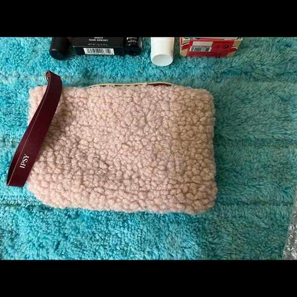 Make up Assortment with wristlet Ipsy bag - Picture 7 of 9